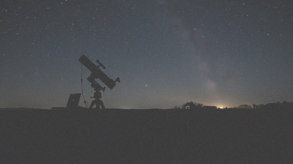 Jakie zastosowania ma teleskop w astrofotografii?