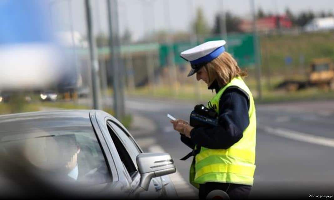 Nowa akcja edukacyjna Policji w Chrzanowie: „Twoje Światła – Nasze Bezpieczeństwo”